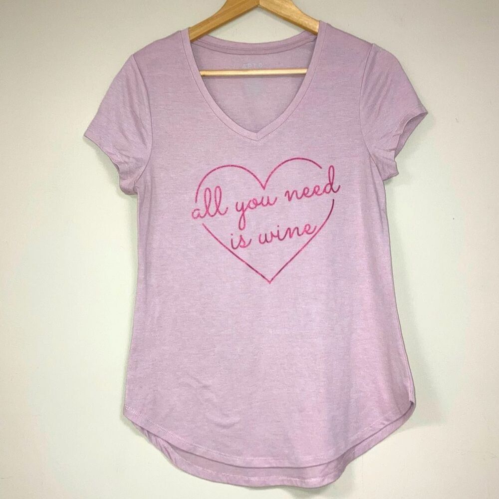 All You Need is Wine Tshirt Women’s Small Short Sleeve Tee Top Spring Summer